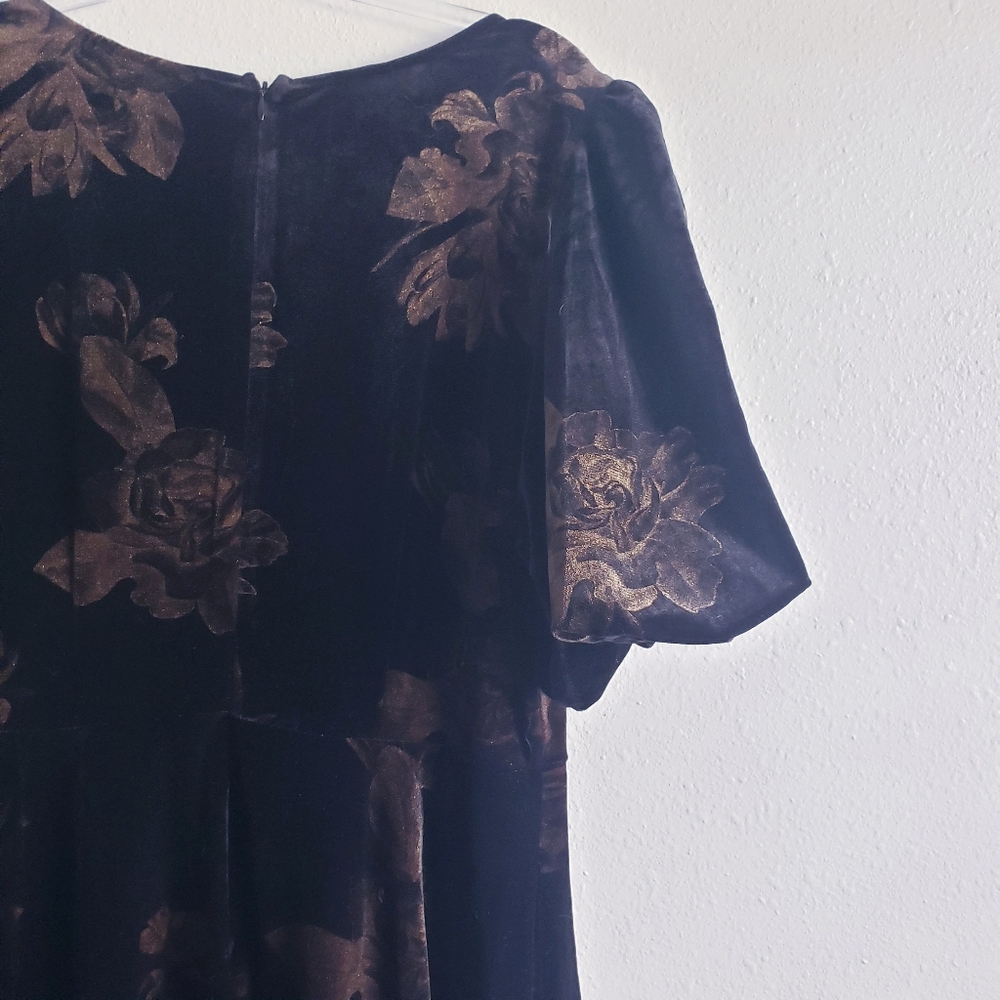 Baltic Born Janna Velvet Midi Dress New Without Tags - Picture 7 of 8